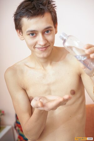 Leo Alfano shows off his hard dick