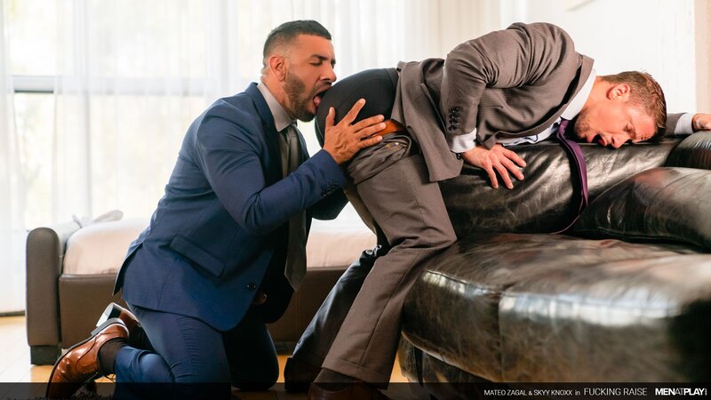 Mateo Zagal fucks Skyy Knoxx