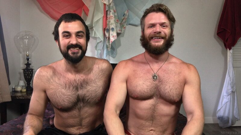 Mason Lear fucks Brian Bonds