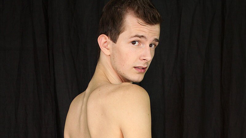 Jasper Robinson fucks Ryker Madison
