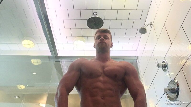 Muscle man Brad gets off in the shower