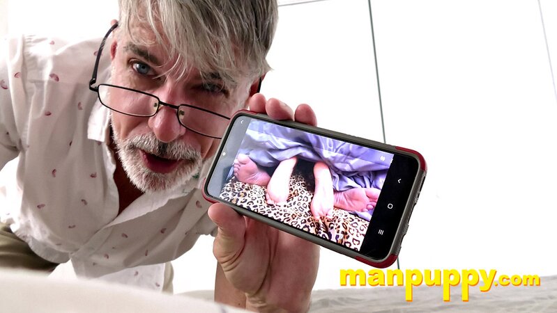 Richard Lennox plays along with a male impregnation fantasy
