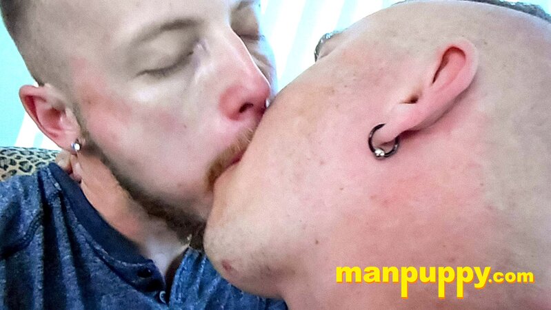 Leo Blue invades JC Dickerson's mouth with his tongue