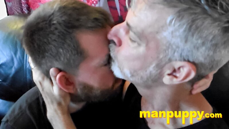 Kaleb DeWulf shudders with pleasure from Richard Lennox affection
