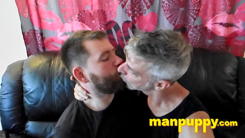 Kaleb DeWulf shudders with pleasure from Richard Lennox affection