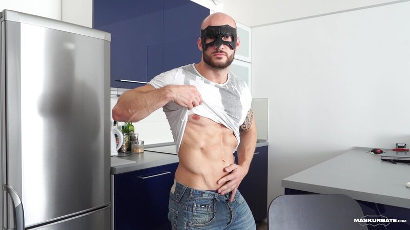 David Boss strokes his cock in unedited shoot