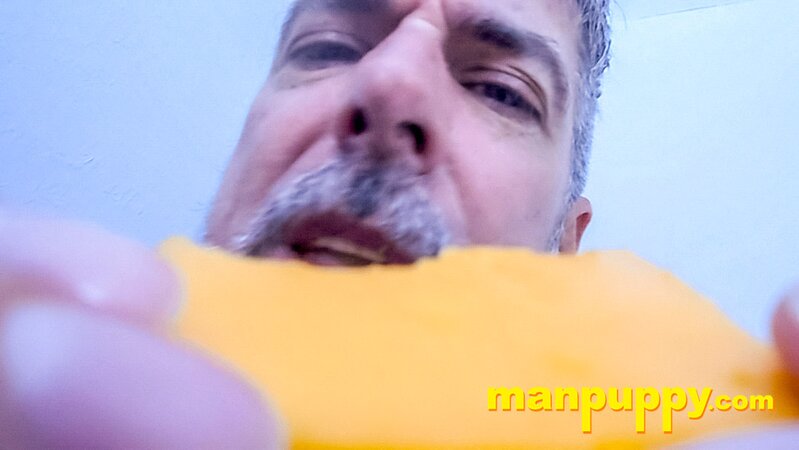Richard Lennox mocks your size while eating cheese