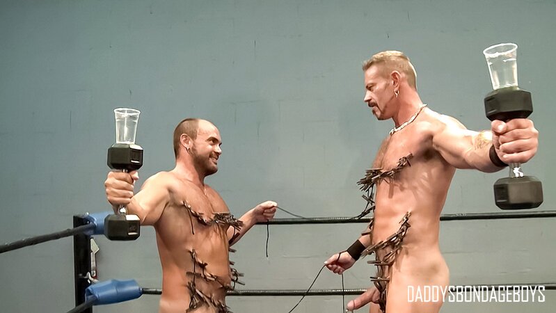 Colin Steele and Jessie Balboa pull pegs in competition
