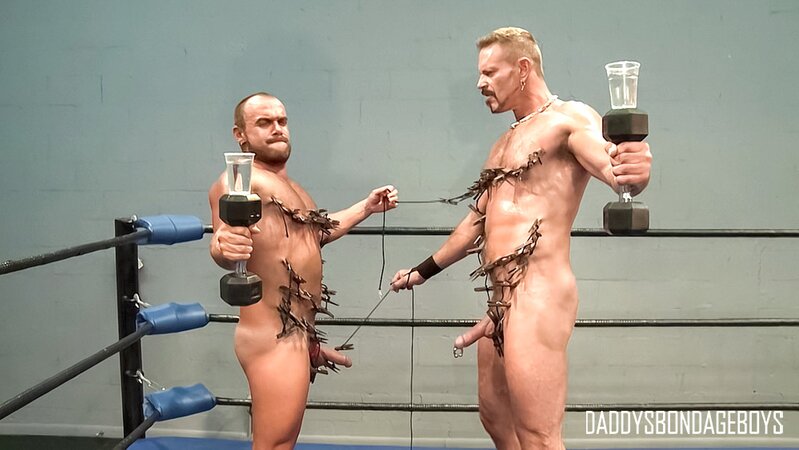 Colin Steele and Jessie Balboa pull pegs in competition