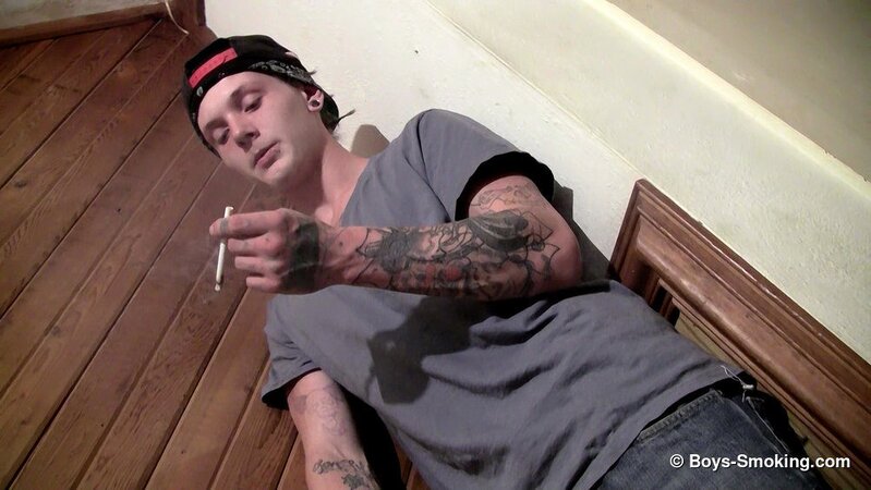 Kyd Cash shows off his body