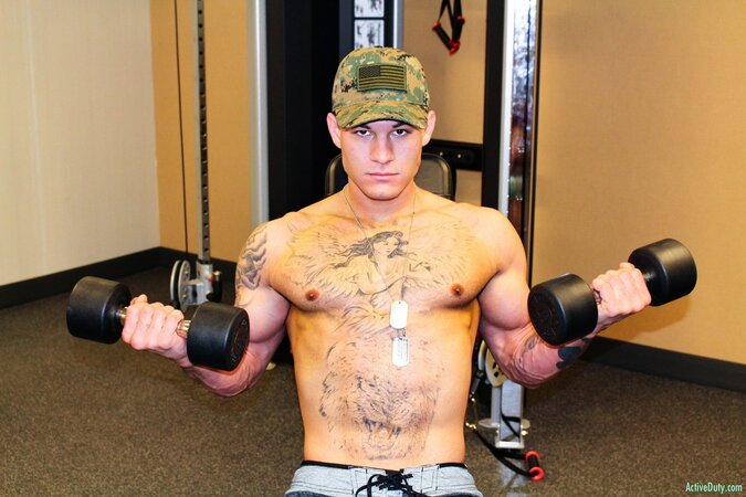 Anthony Banks shows off his body