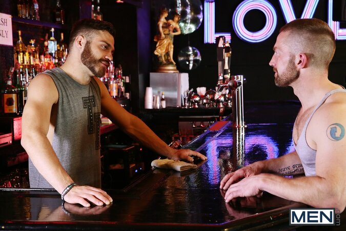 Adam Herst and Tommy Defendi fuck each other